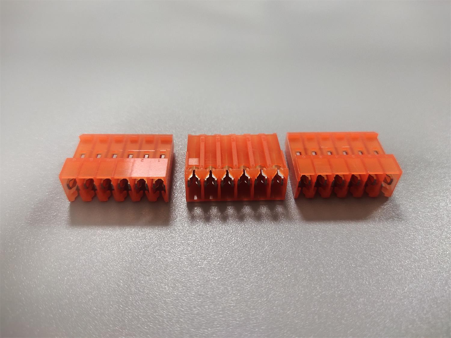 3-640426-6刺破連接器 3-640426-6刺破連接器